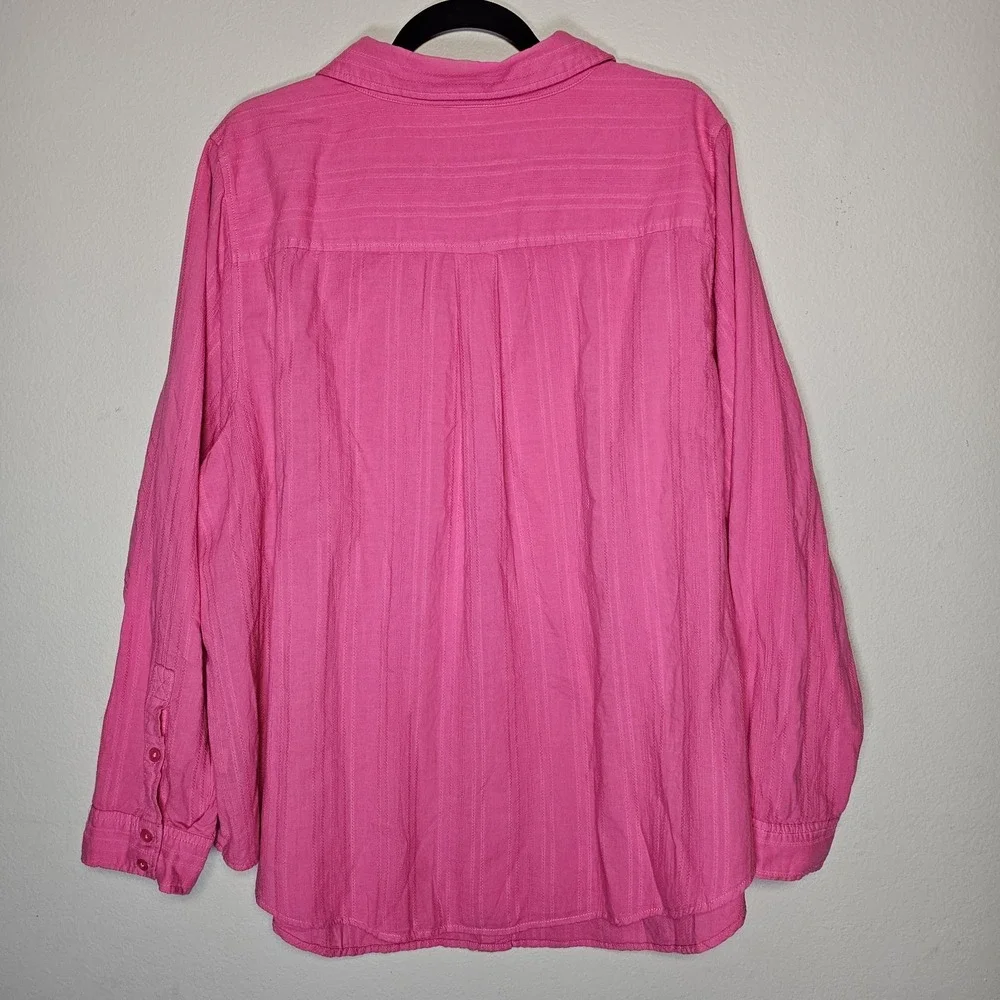 Torrid Womens Size 3 Pink Embroidered Stripe‎ Button Down Blouse Career Casual - Picture 2 of 7